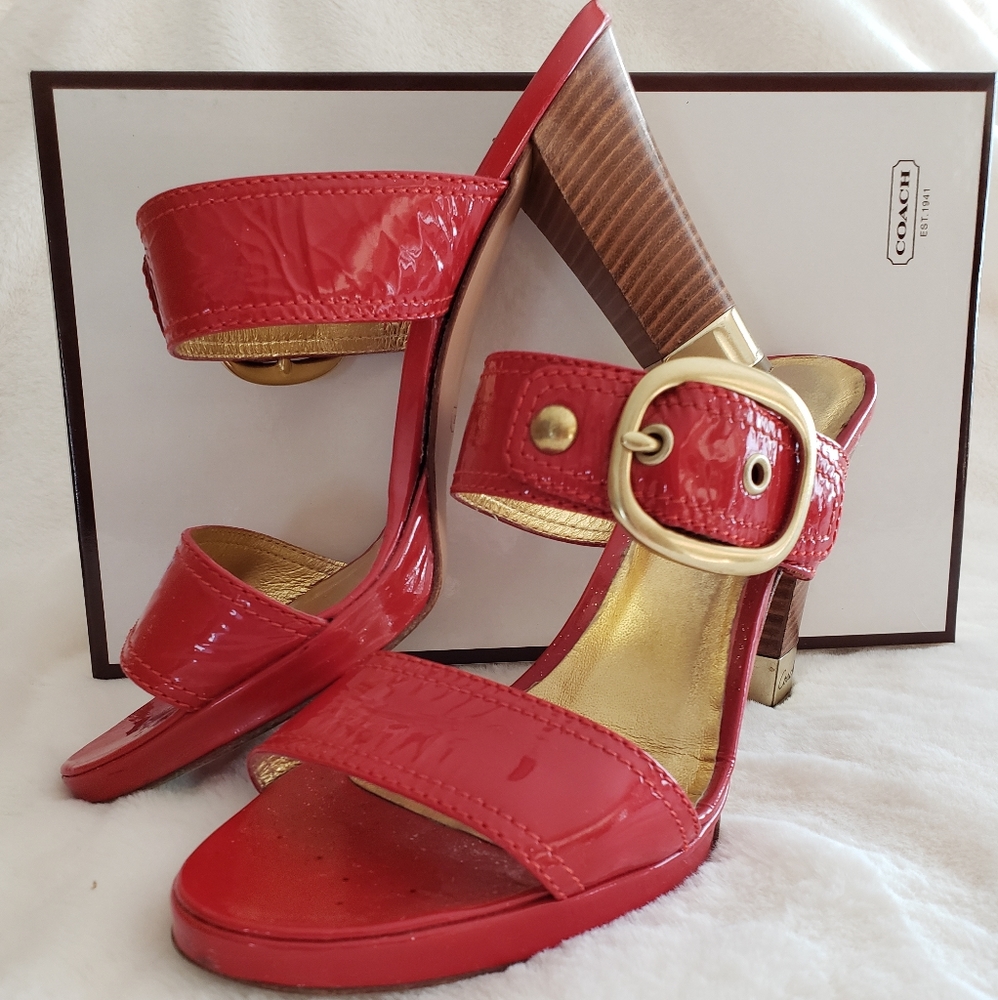 Authentic Coach Giada Patent Leather Sandals